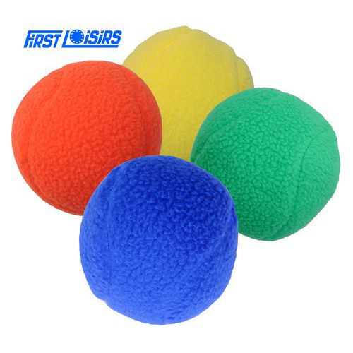 Lot De 4 Balles En Tissu Polaire Dia 7.5cm