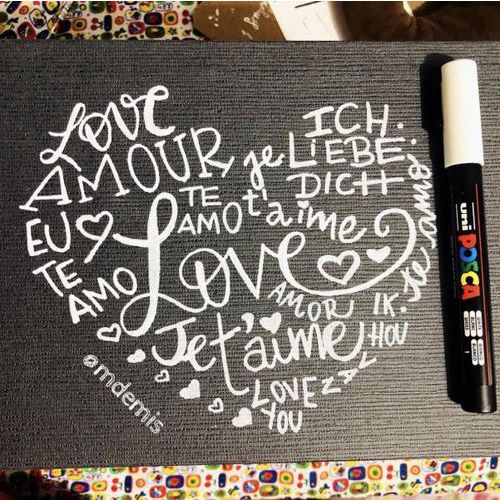 Marqueur POSCA PC5M pointe moyenne ogive 1,8 -2,5 mm - Blanc