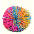 Balle sensorielle pompon
